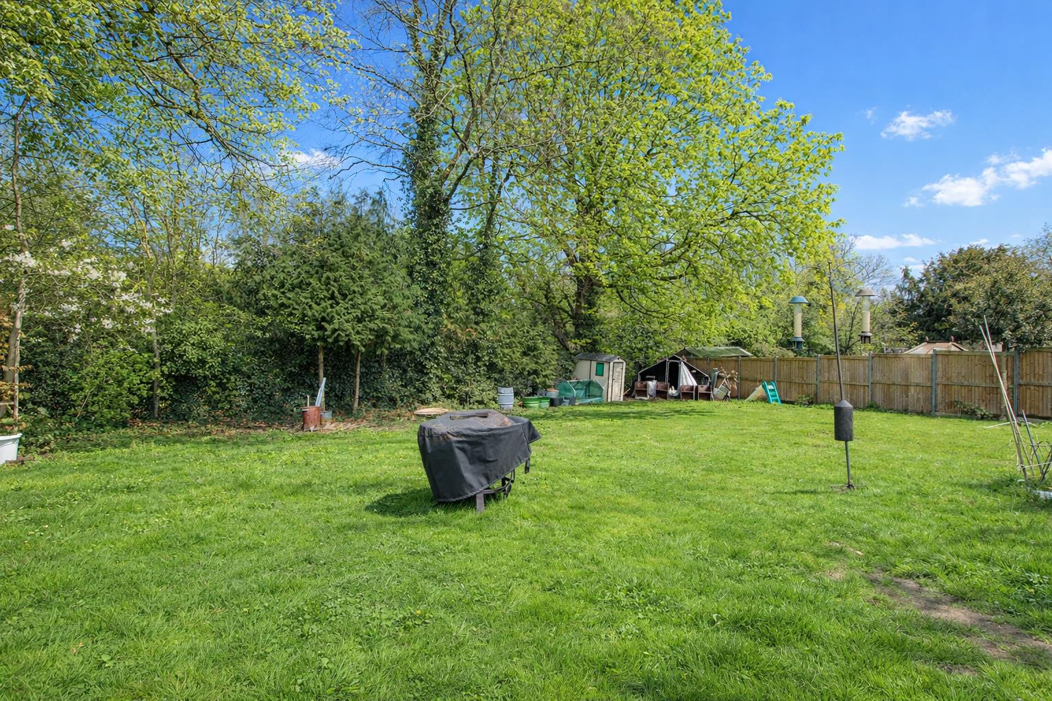 Northwood Road, Carshalton